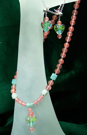 N0101 - Strawberry Wine - 16-18" N0101 - Strawberry Wine - 16-18"